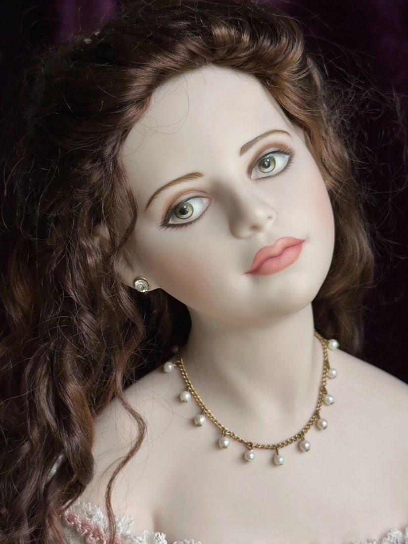 OOAK Artist Francirek & Oliveira Porcelain 22.5" Doll Constance LE 10: This gorgeous doll is a very hard-to-find one. She was made by a famous artist, and the doll is one of just ten created by these artists. Her torso and head are porcelain, and the lower arms and legs