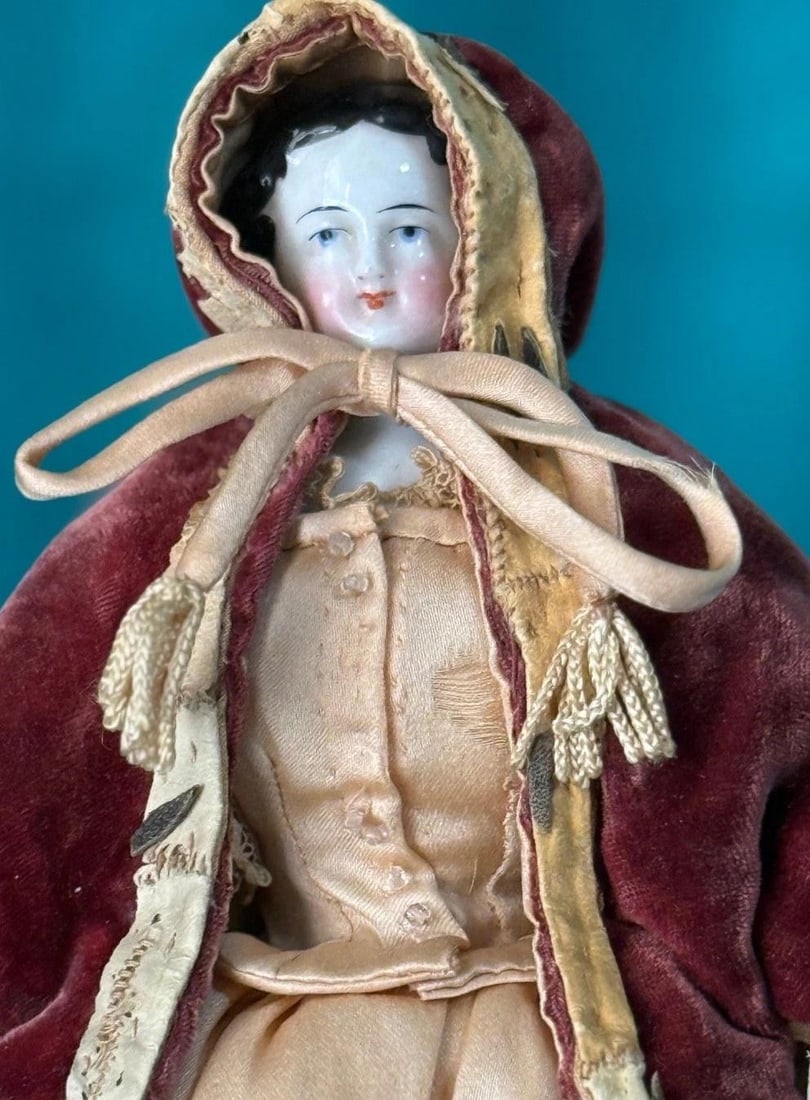 Antique German 8" Bisque Cloth Miniature Dollhouse China Doll (1 of 17)