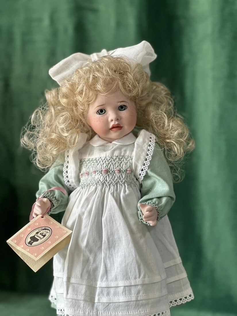Wendy Lawton "Edith With Golden Hair " 13" Porcelain Doll Box/Tag/COA LE 381/500 (1 of 10)