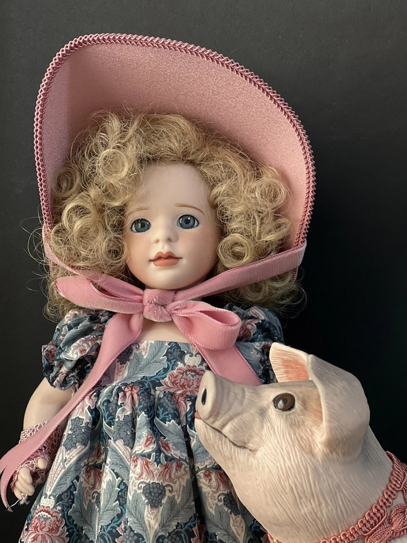 Wendy Lawton "To Market, To Market" 13" Doll Box/COA Limited Edition: Beautiful porcelain 13" doll " To Market, To Market" by Wendy Lawton.Doll comes with her original box and COA. No tag.She is all porcelain. Comes with her porcelain (or ceramic?) pig.Some wear and tea