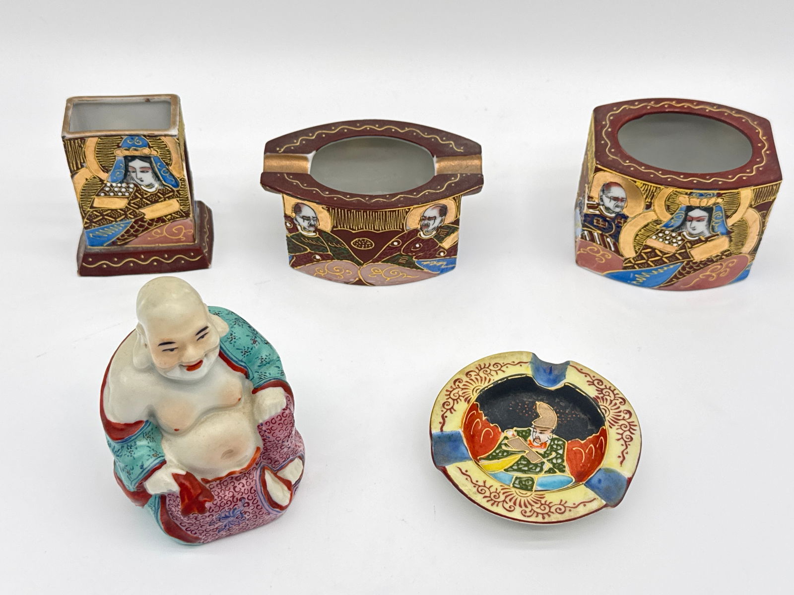 Vintage Japanese Satsuma Moriage Porcelain & Miniature Laughing Buddha (072 white) (1 of 11)