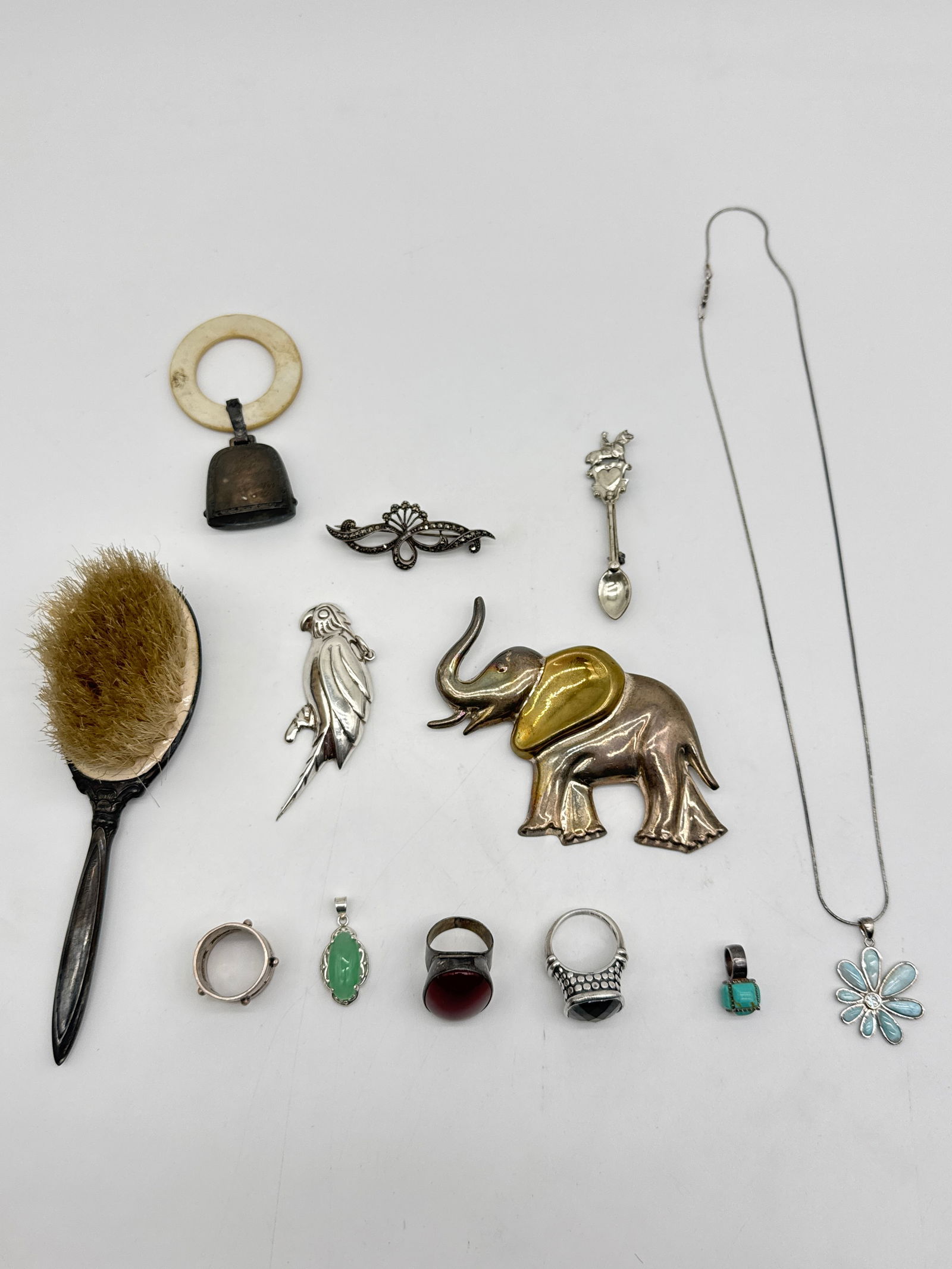 Sterling Silver Jewelry & Vanity Lot – 925 Rings, Baby Bell, Brooches & More (066 white) (1 of 12)