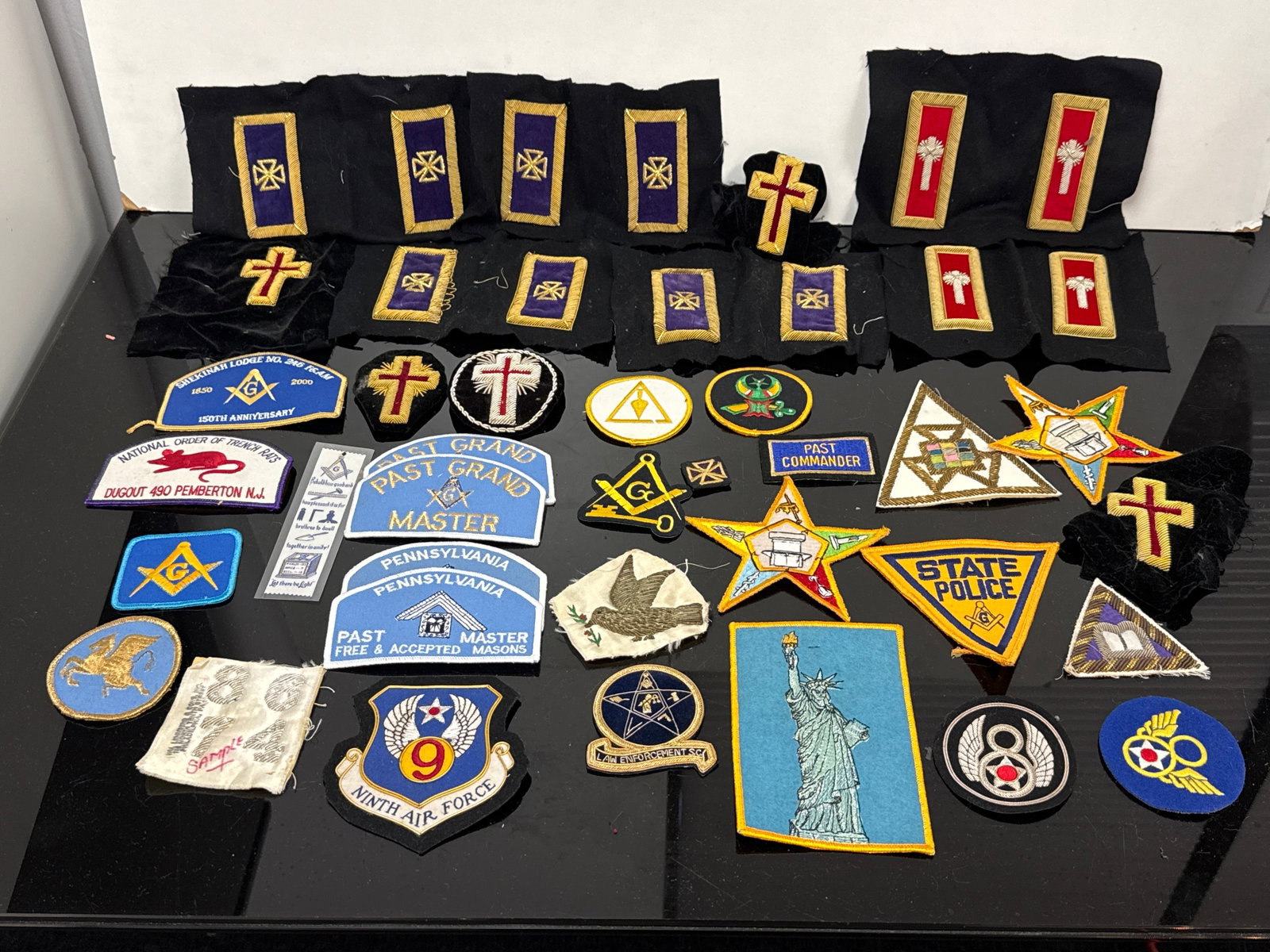 Large Collection of Vintage Masonic, Military & Fraternal Embroidered Insignia Patches an(139 white): An impressive assortment of over 30 vintage embroidered patches and cloth epaulettes, representing Masonic orders, U.S. military branches, fraternal organizations, and law enforcement agencies. Highli