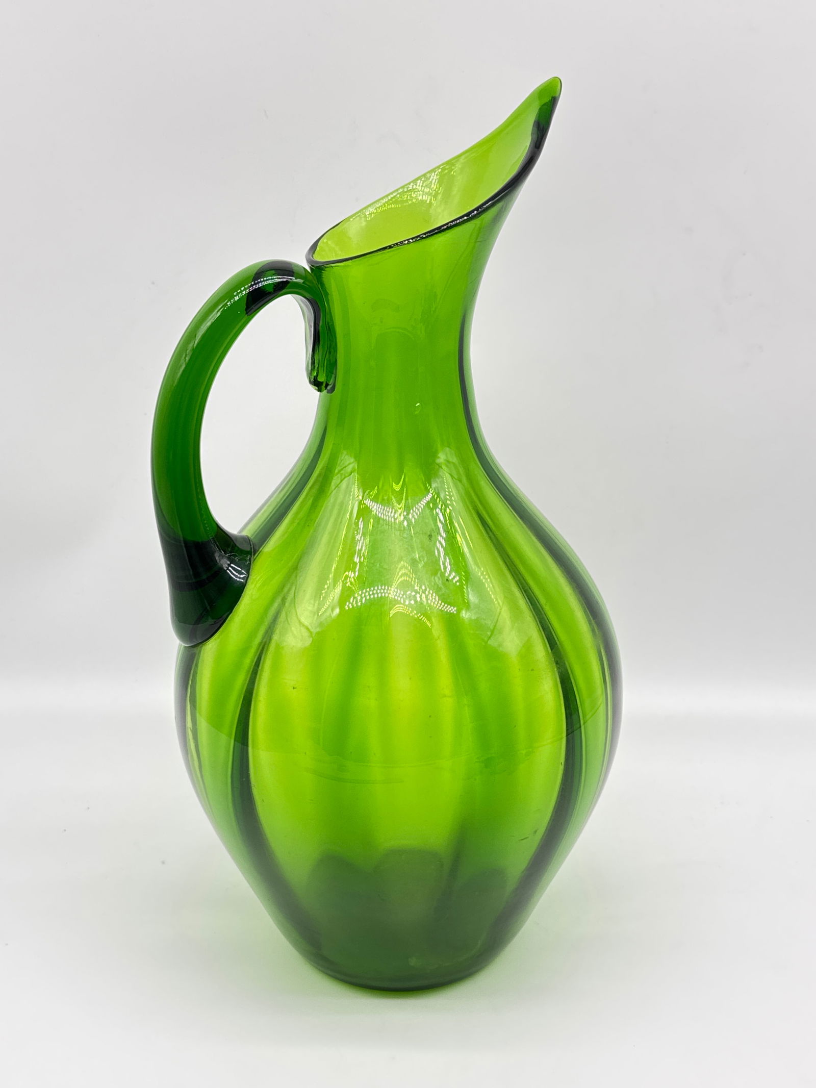 Vintage Blenko 13.5” Emerald Green Ribbed Optic Pitcher – Designed by Winslow Anderson (028 (1 of 6)