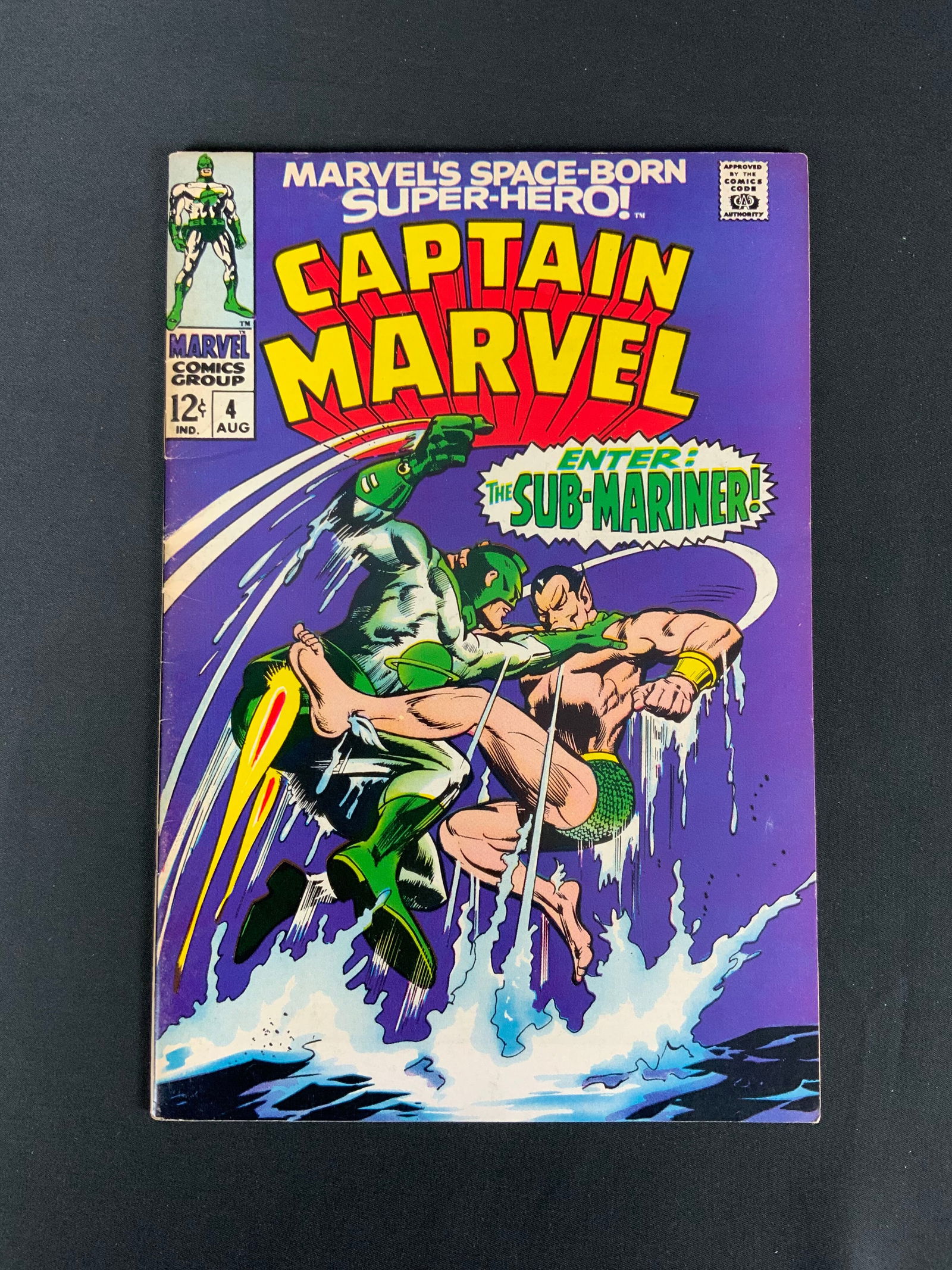 Captain Marvel #4 1968 (1 of 2)