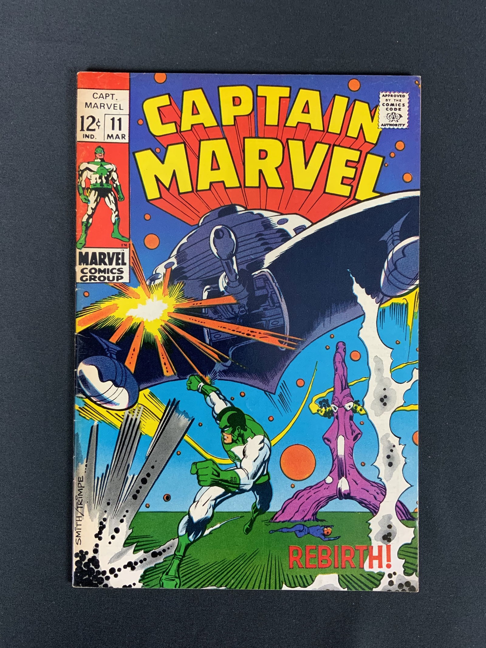 Captain Marvel #11 1969 (1 of 2)