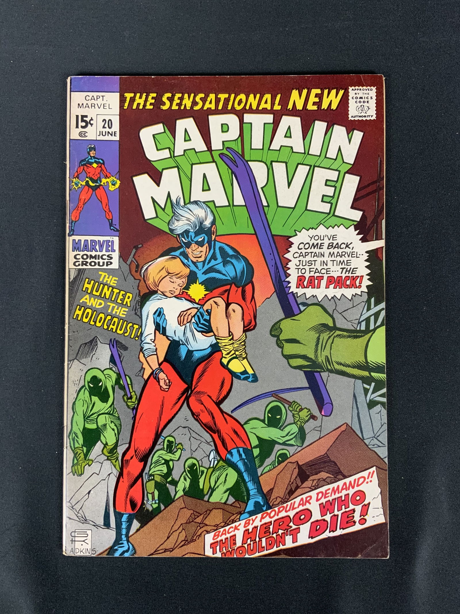 Captain Marvel #20 1970 (1 of 2)