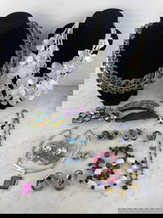 Colorful Costume Jewelry Set - Necklaces, Clips, Accessories and Ring by VD Colorful selection: Colorful Costume Jewelry Set - Necklaces, Clips, Accessories and Ring by VD Colorful selection including four costume necklaces (including a contemporary model by Skalli), five ear clips in various st
