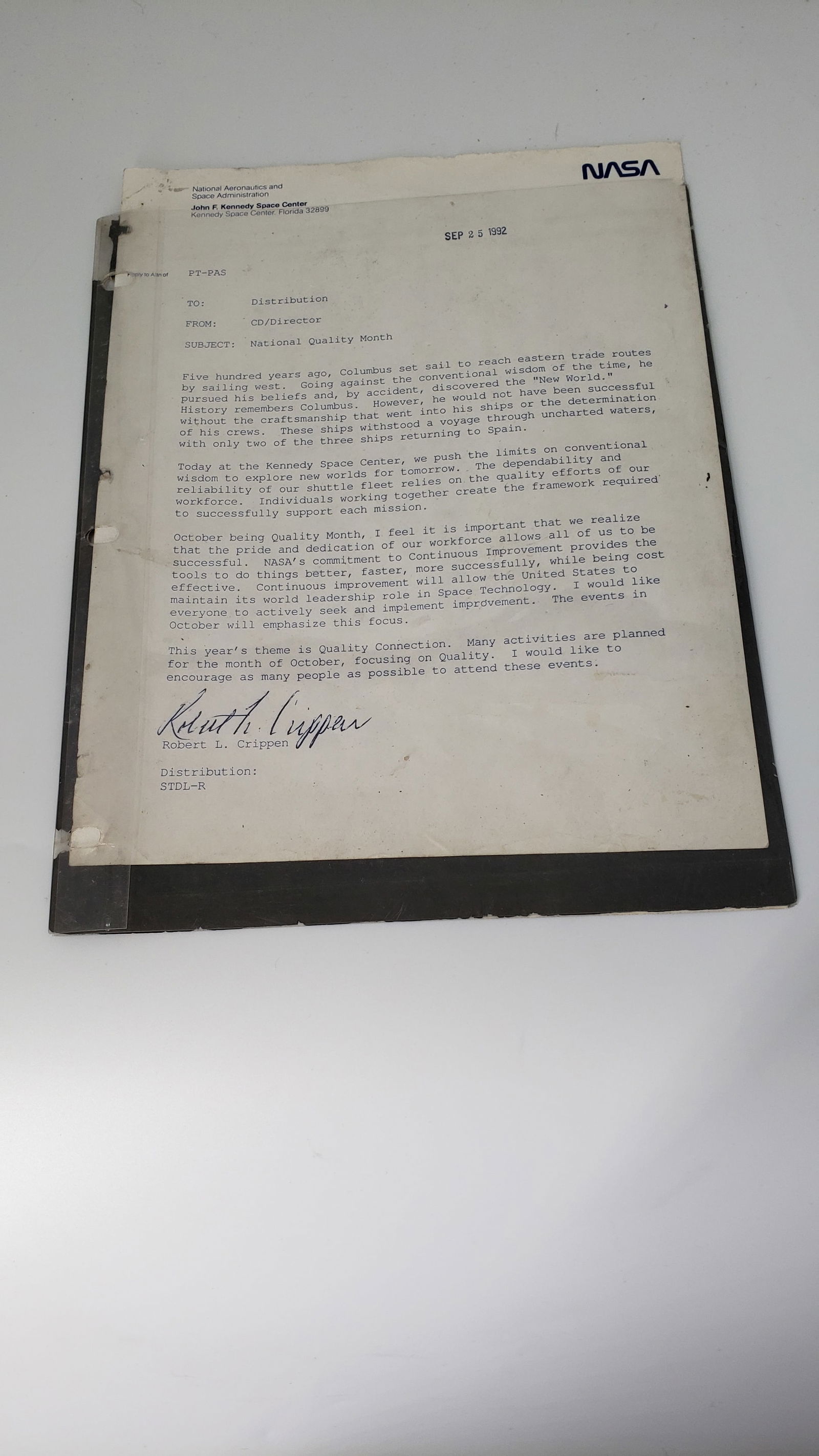 NASA APOLLO JOHN F KENNEDY SPACE CENTER FLYER  (1 of 3)