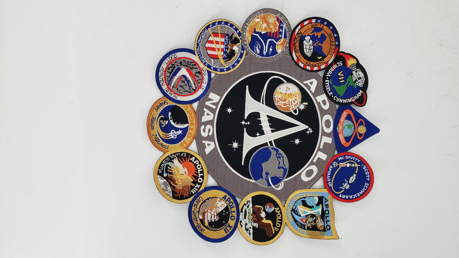   NASA APOLLO LARGE PATCH    (1 of 3)