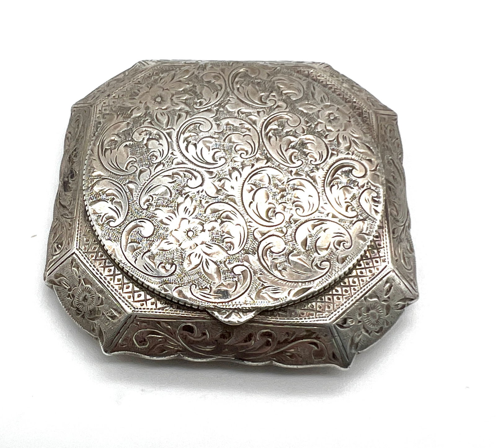 Antique Sterling Silver Engraved Trinket Box (1 of 3)