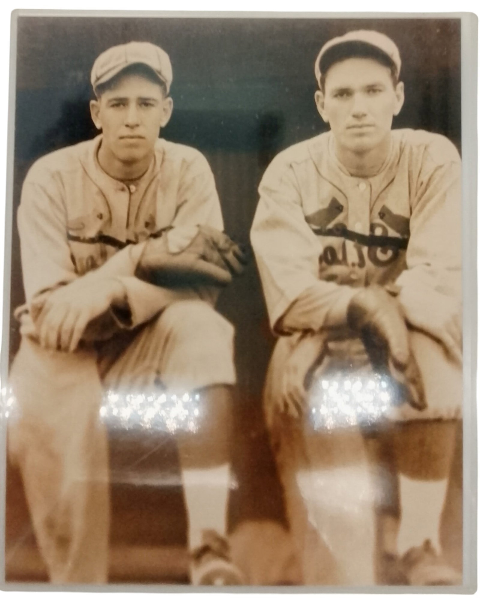 Antique Baseball Photograph of Daffy & Dizzy Dean: Antique Baseball Photograph of Daffy & Dizzy Dean