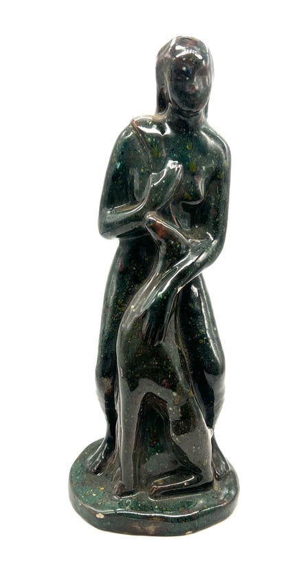 Vintage Modernist Jade Embrace Sculpture - Two Figures in Unity, Mid-20th Century Art Piece (1 of 3)