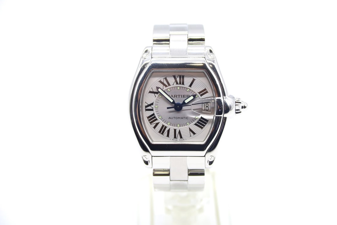 Cartier Roadster Watch W62000V3: Cartier Roadster Watch W62000V3Cartier Roadster W62025V3 / 2510 Mens Watch. 38mm stainless steel case with stainless steel smooth bezel. Silver dial with luminous hands and black Roman numeral hours m