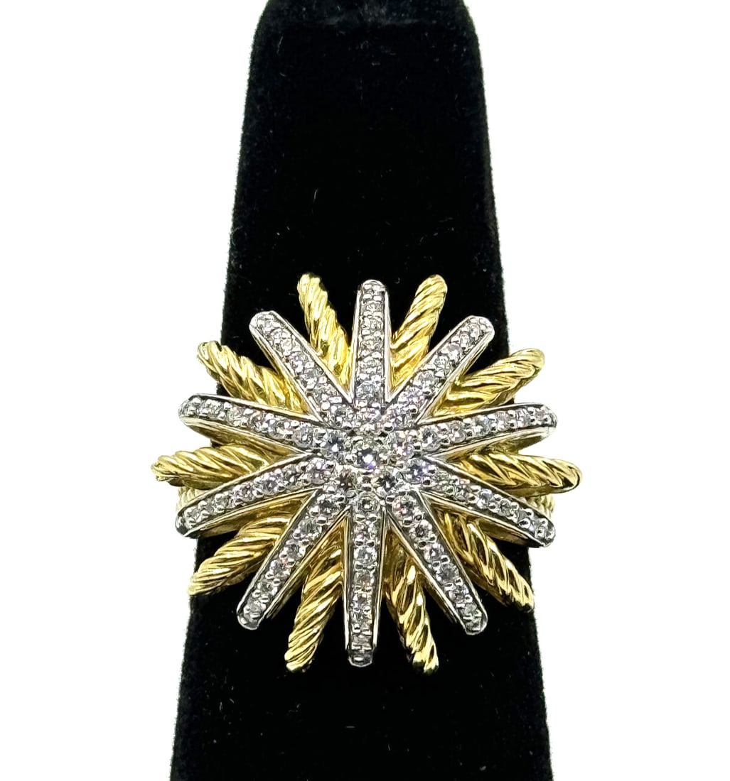 David Yurman 18K Yellow Gold Pave Diamond 22mm Starburst Ring: David Yurman 18K Yellow Gold Pave Diamond 22mm Starburst RingThis is an authentic DAVID YURMAN 18K Yellow Gold Pave Diamond 22mm Starburst Ring SIZE 6. This stunning ring is crafted of 18K yellow gold