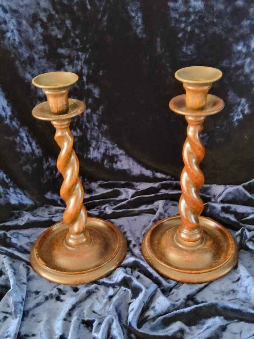 Pair of Wooden Spiral Candlesticks (1 of 1)