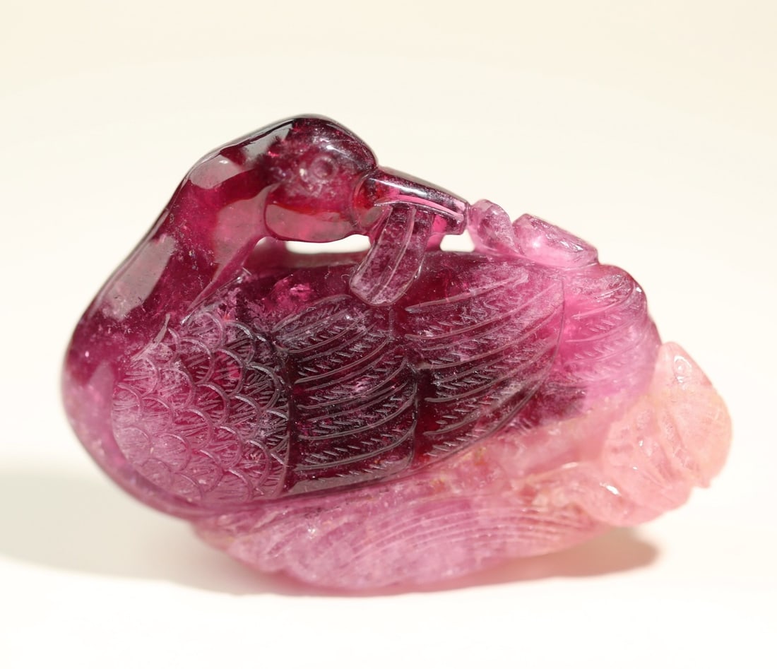 A piece of Qing Dynasty tourmaline Pingsheng three-level peace auspicious dragon and tiger pattern (1 of 9)