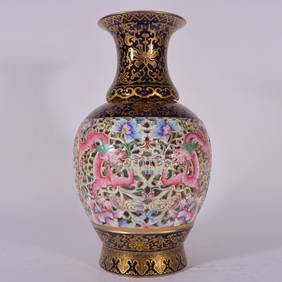 A Exquisite Qing Qianlong sacrifice blue depiction gold hollow dragon pattern turning bottle (1 of 8)