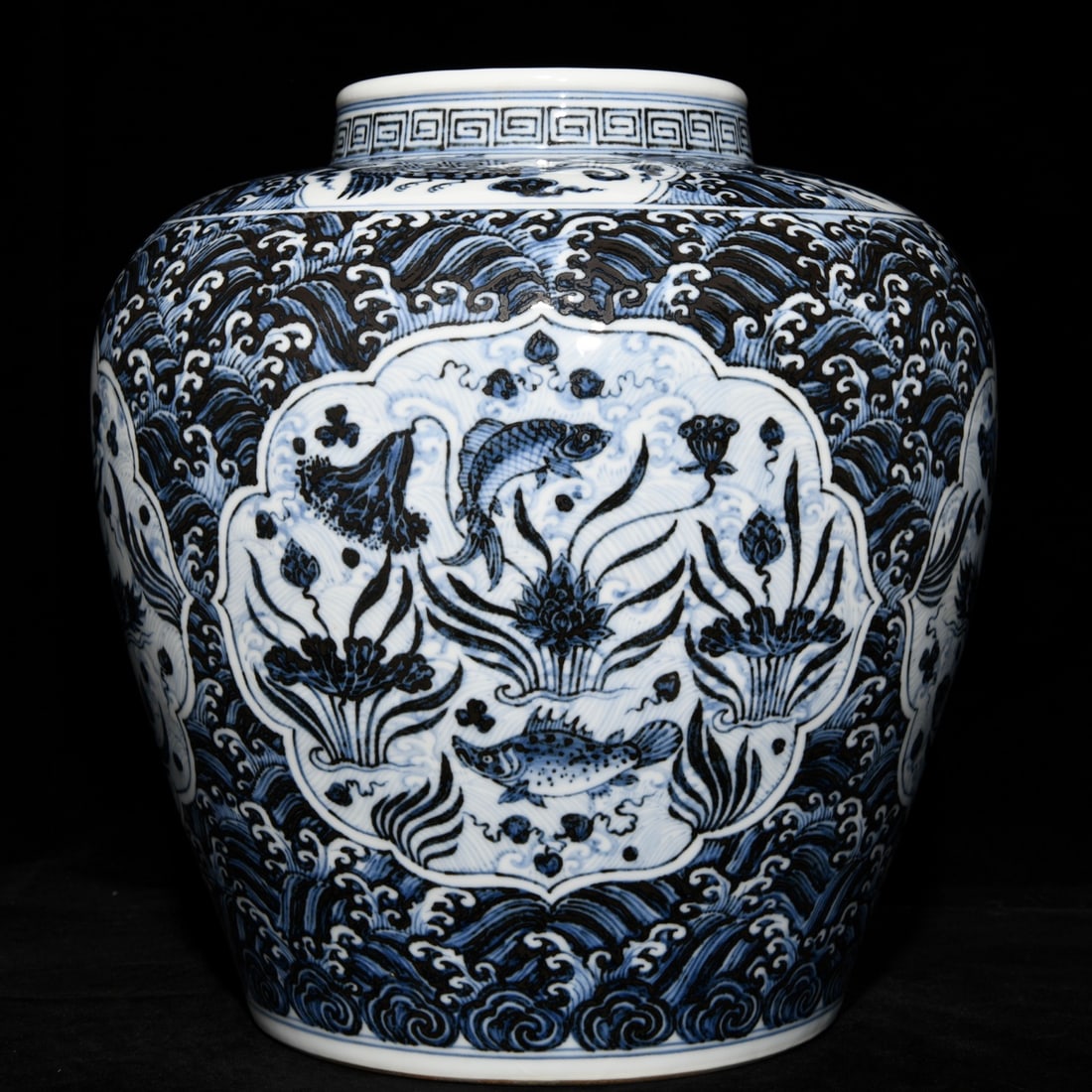 A piece of Ming Yongle mackerel algae pattern jar (1 of 9)