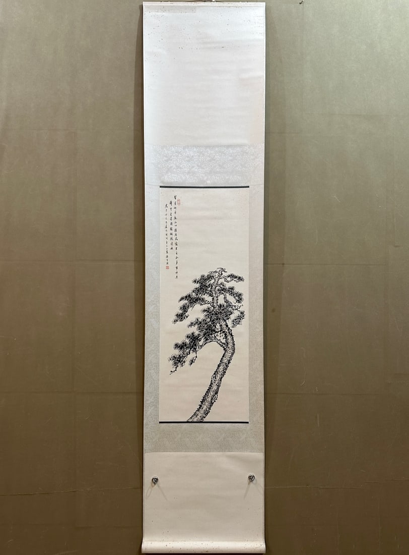 A picture of a pine tree by Chen Baochen: Chen Baochen's picture of a pine tree Size:Painting core:35x91cm (The Dimensions Of All Batches Are Manually Measured.If You Need More Detailed Information, Please Contact Our Customer Service Before