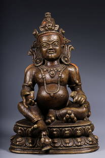 A seated statue of the god of wealth in brass from the Qing Dynasty: Seated statue of the god of brass and yellow wealth in the Qing Dynasty Size: H:15.8cm L:10.2cm W:7.8cm W:1177g (The Dimensions Of All Batches Are Manually Measured.If You Need More Detailed Informati
