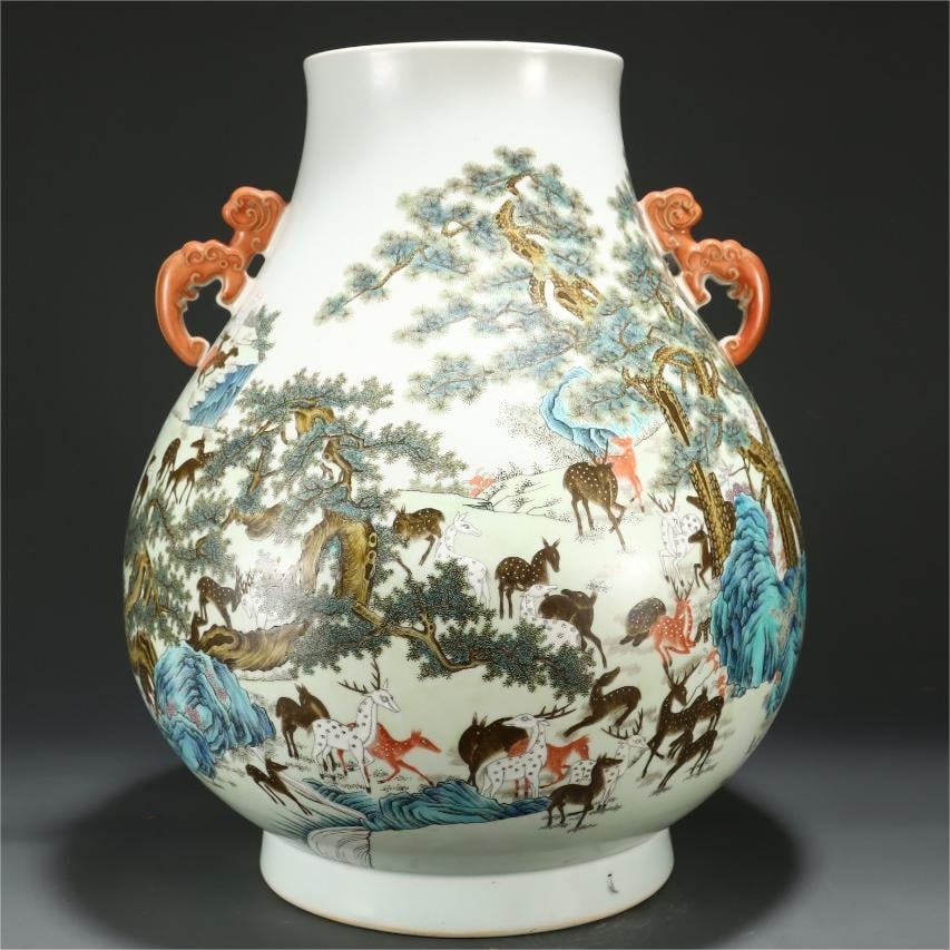 A pastel amphora from the Qing Dynasty: The pastel amphora of the Qing Dynasty SIZE: H:46.2cm W:35cm (The Dimensions Of All Batches Are Manually Measured.If You Need More Detailed Information, Please Contact Our Customer Service Before Bidd