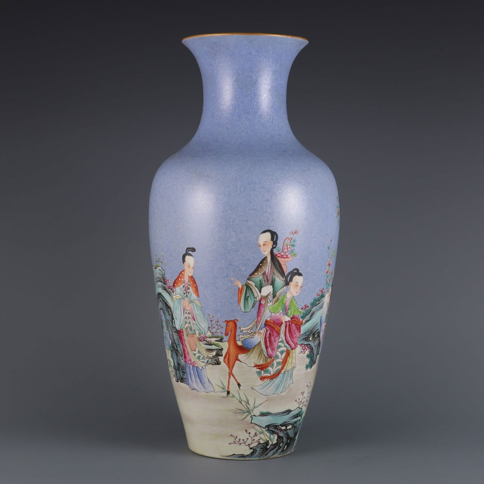 A blue background rolled pastel seven fairies Guanyin vase made in the Qianlong era of the Qing (1 of 9)