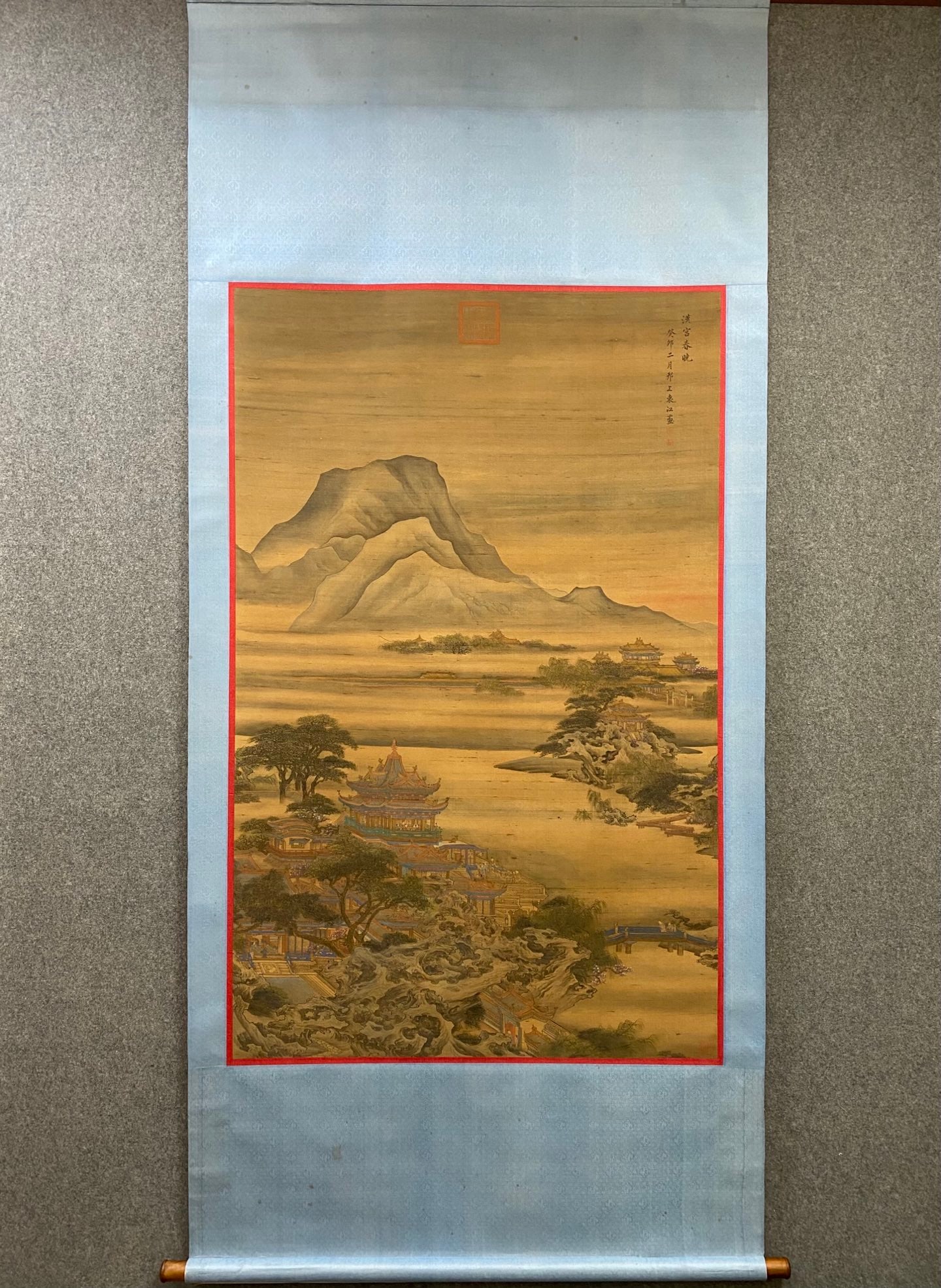 A picture of Yuan Jiang's Han Palace Spring Dawn Large silk book in the middle hall: Yuan Jiang's Han Palace Spring Dawn Picture Large silk book in the middle hall Size: Painting core:145×92cm (The Dimensions Of All Batches Are Manually Measured.If You Need More Detailed Information,