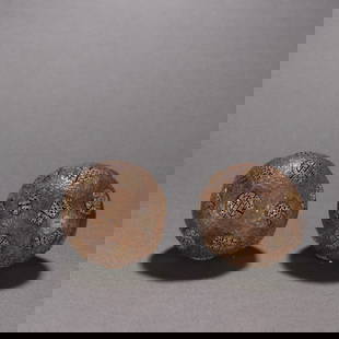 A pair of exquisite agarwood inlaid silver gilt round longevity pattern handballs: Exquisite agarwood inlaid silver gilt group longevity pattern handball Size: Pearl D:4.9cm W:155.9g (The Dimensions Of All Batches Are Manually Measured.If You Need More Detailed Information, Please C