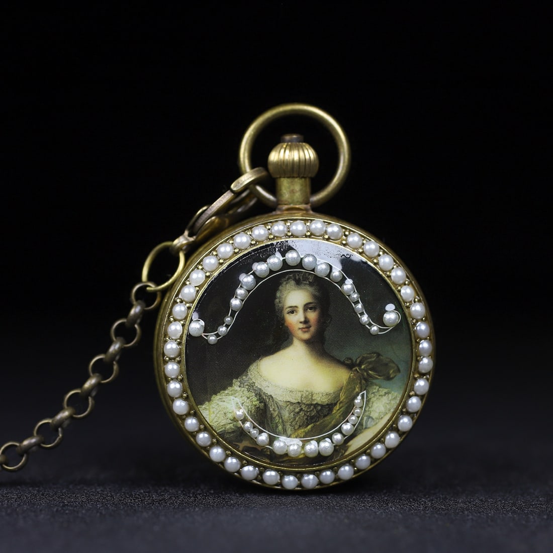 A pocket watch of European Western paintings (1 of 9)