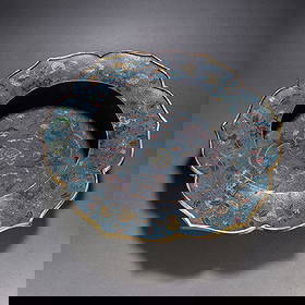 A piece of Ming Dynasty copper tire cloisonné sunflower mouth plate: A piece of Ming Dynasty copper tire cloisonné sunflower mouth plate SIZE: H:7.2cm W:33.5cm W:2776.3g (The Dimensions Of All Batches Are Manually Measured.If You Need More Detailed Information, Please