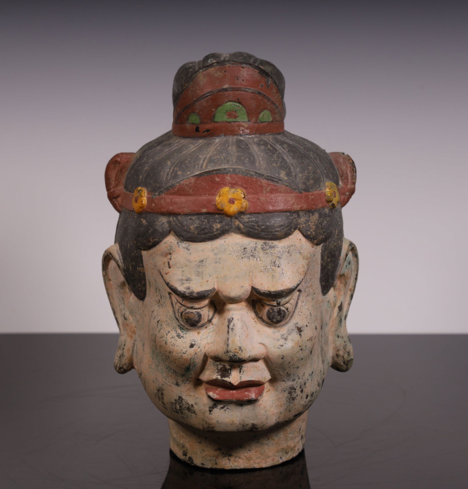 A Tang Dynasty bronze three-color Buddha head (1 of 10)