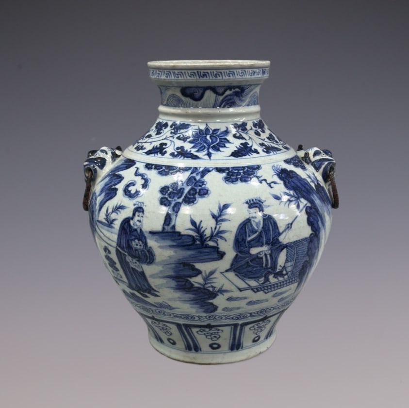 An Exquisite Blue and White Lotus Pattern Character and Story Pattern Double-Ears Jar (1 of 9)