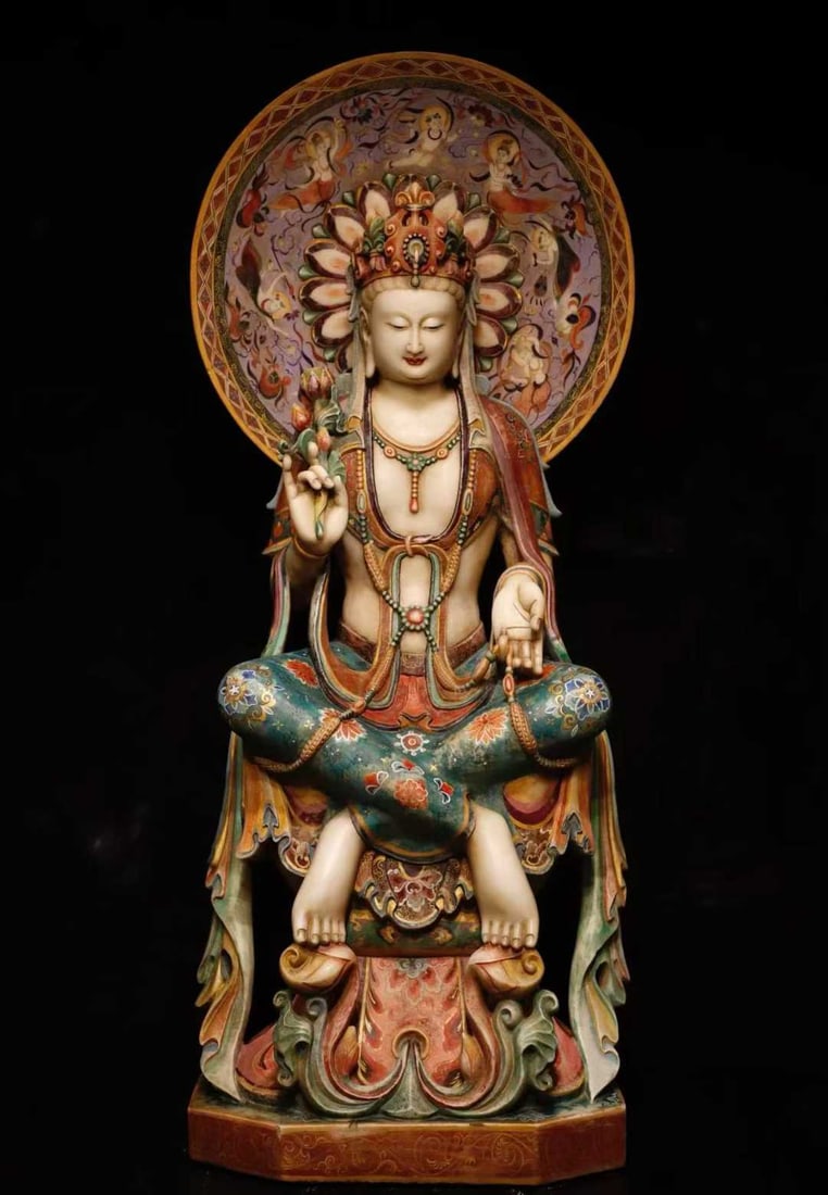 A piece of Northern Qi white jade painted Guanyin (1 of 9)