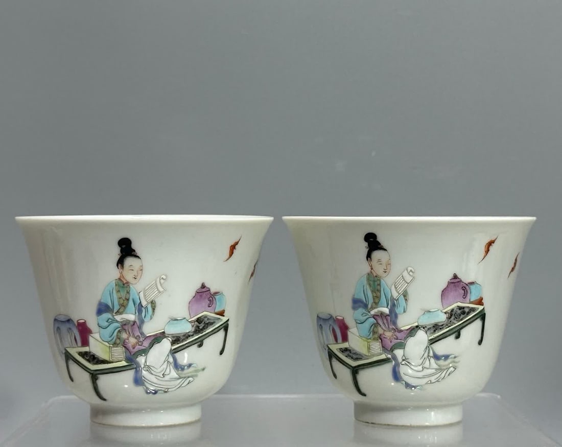 A pastel figure pattern cup made in the Yongzheng era of the Qing Dynasty (1 of 9)