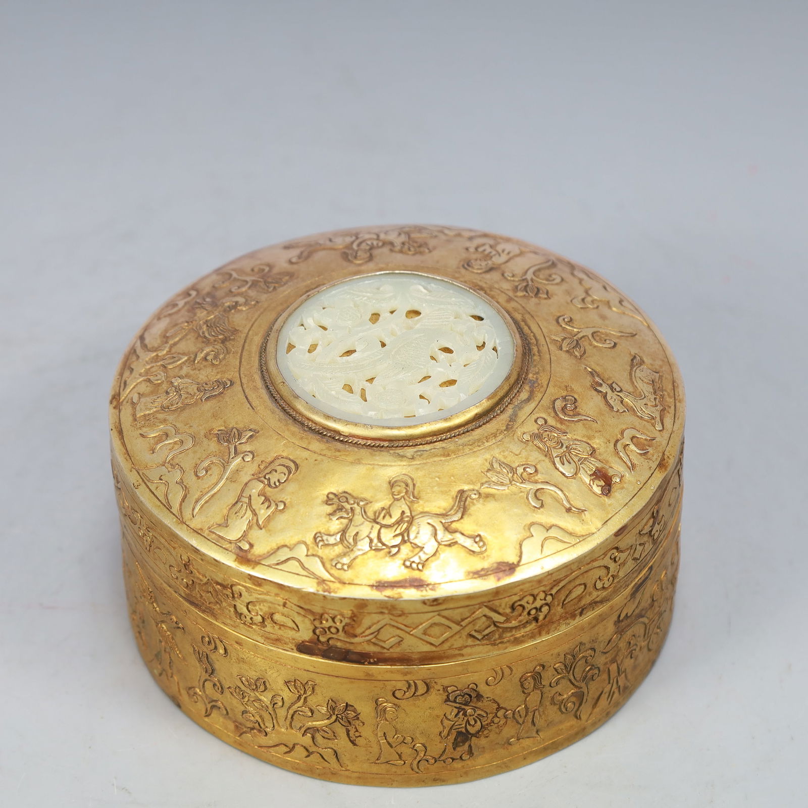 A Exquisite Gilt Bronze Inlaid White Jade Lotus Pattern Character and Story Pattern Box (1 of 8)