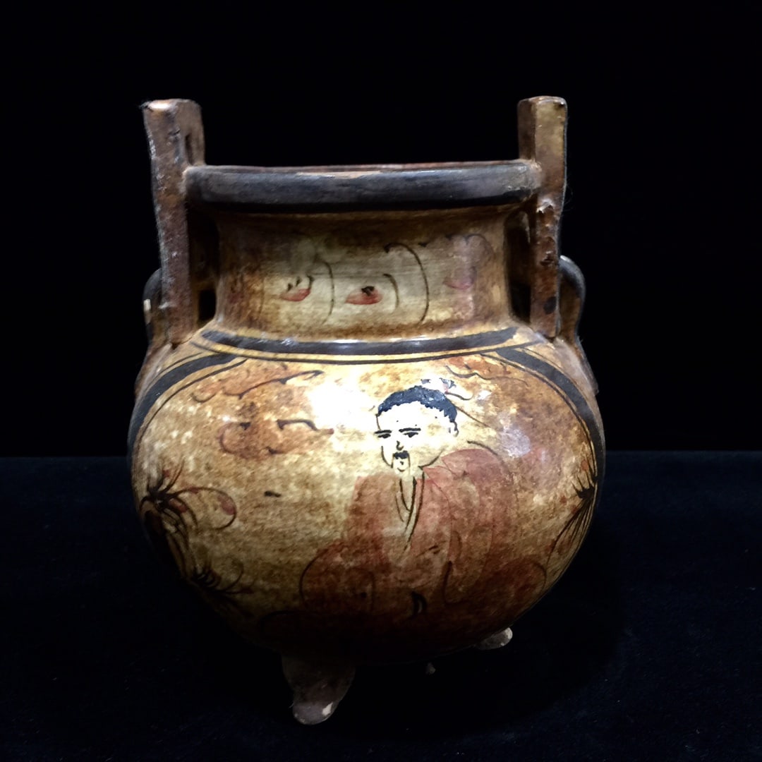 An Exquisite Ci zhou yao Character and Story Pattern Double-Ears and Tripod Censer (1 of 7)