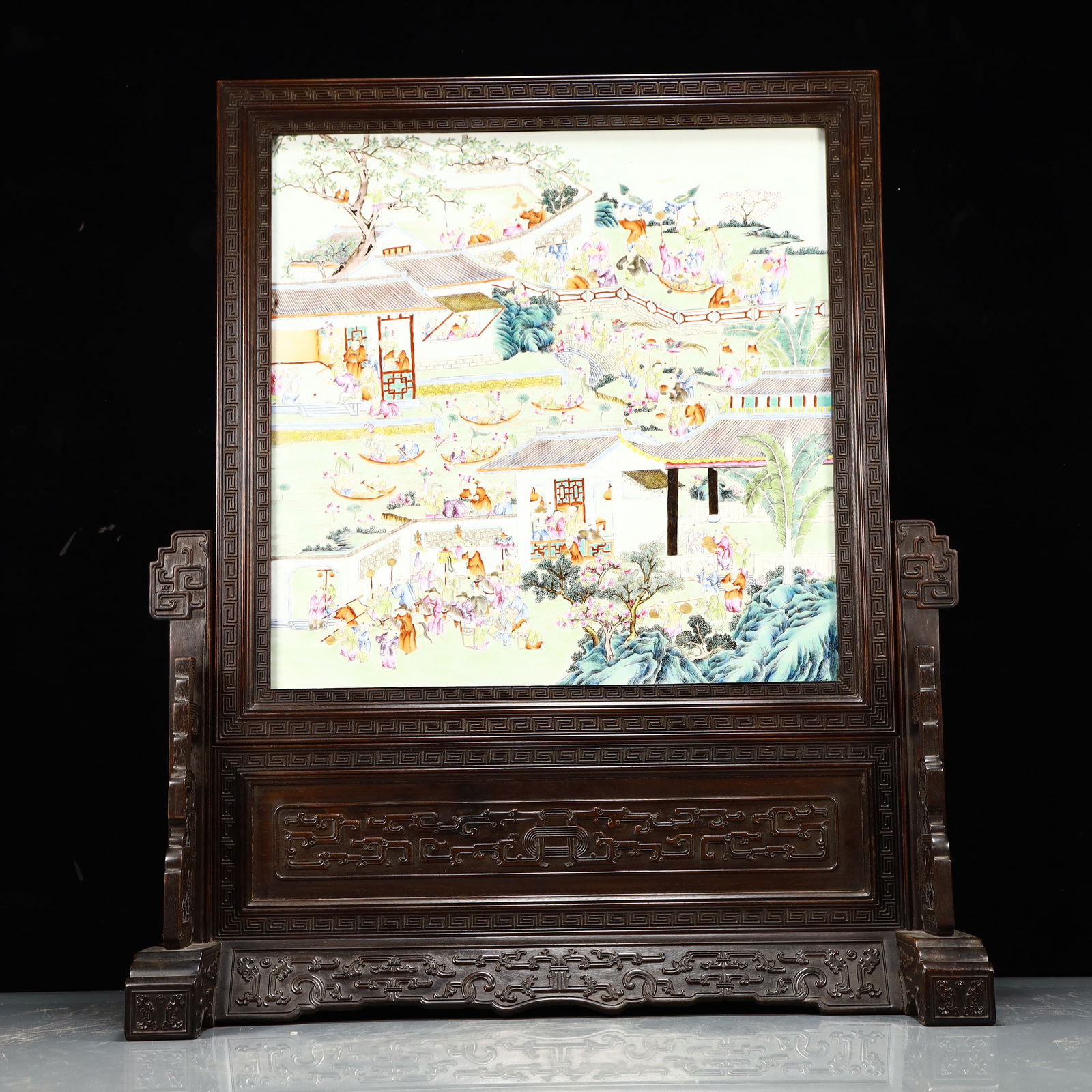 A Exquisite Zitanwood Landscape and Figure Pattern Screen (1 of 14)