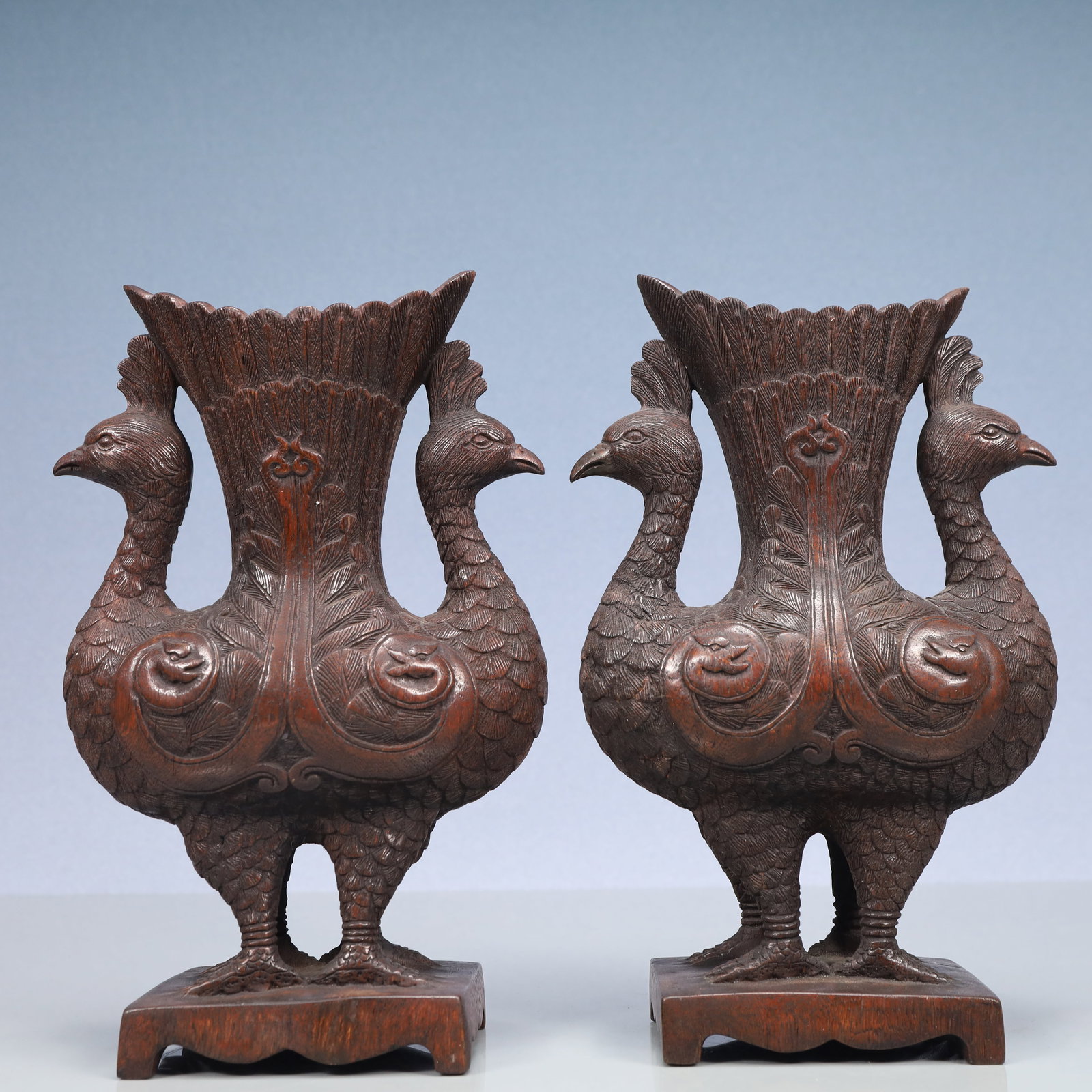A Pair of Exquisite Eaglewood Chi-Dragon Pattern Phoenix-Shaped Cup (1 of 17)