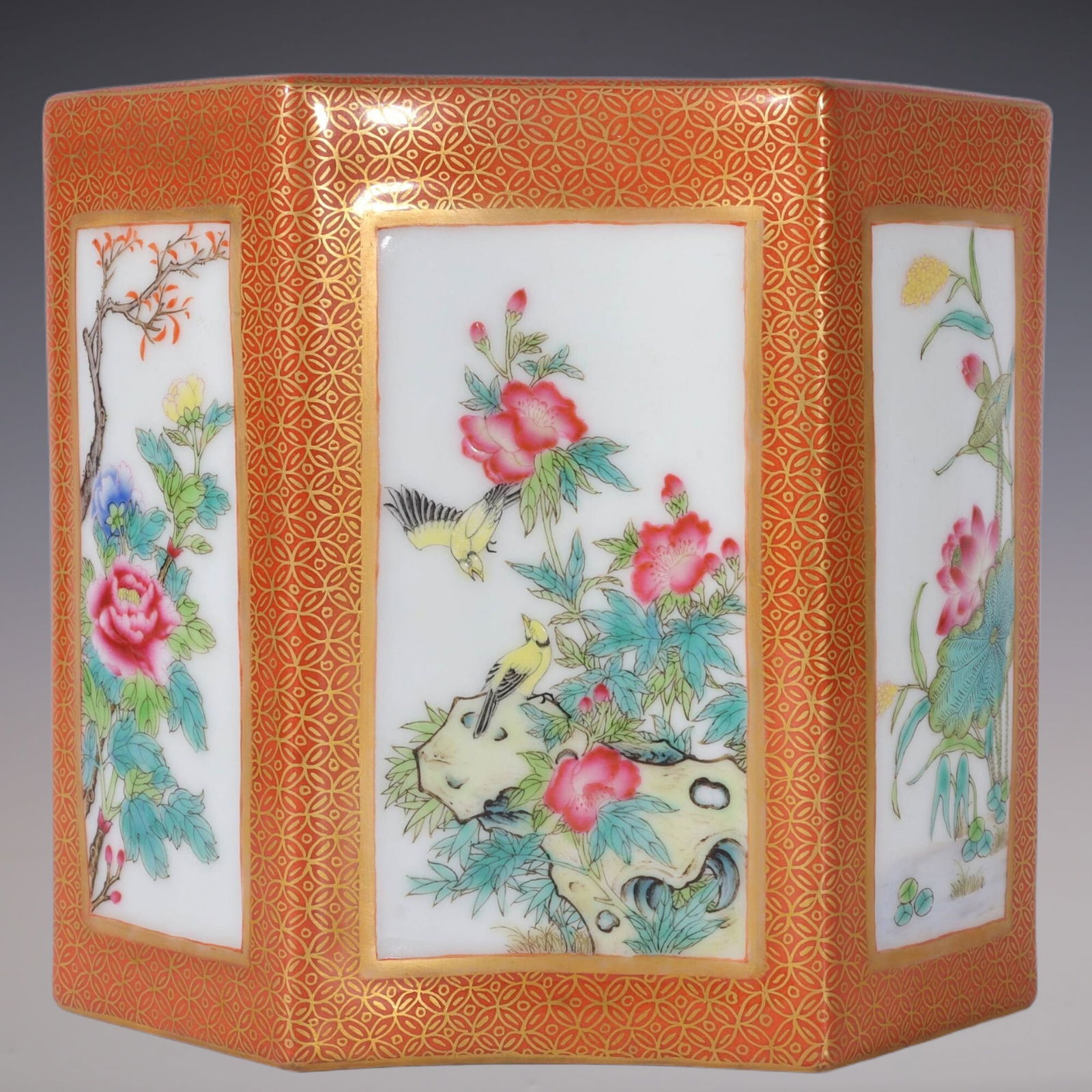 An Exquisite Enamel Iron-Red Painted Gold Flower and Bird Pattern Brush Pot (1 of 9)