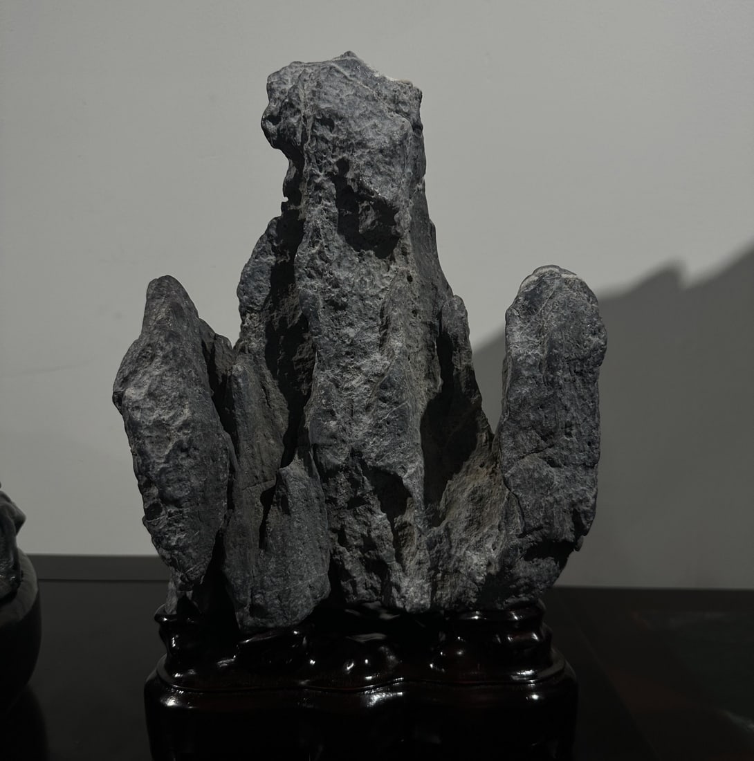 An Exquisite Taihu Stone Ornament (1 of 6)