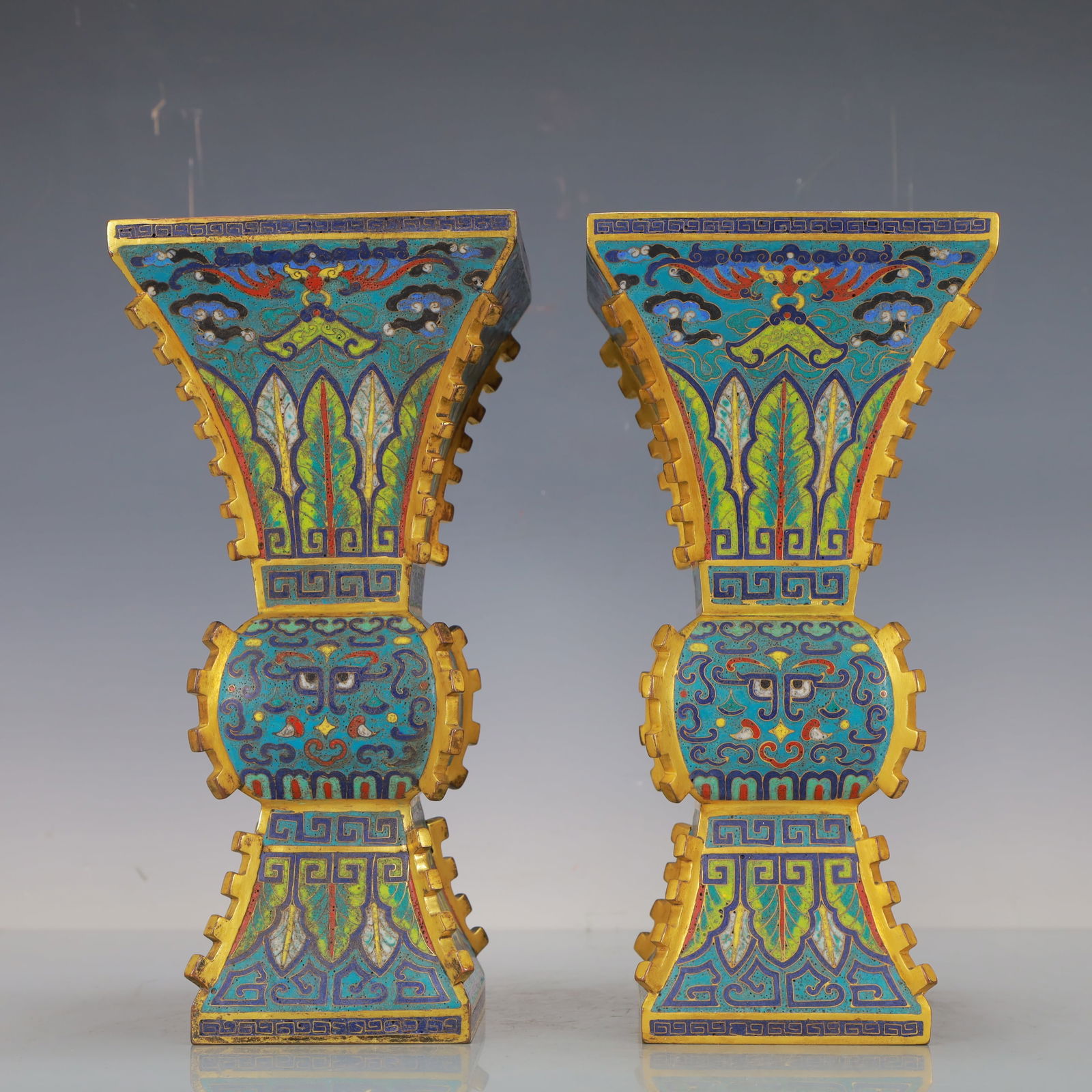 A Exquisite A pair of Cloisonne Beast-Face Pattern Vase (1 of 17)