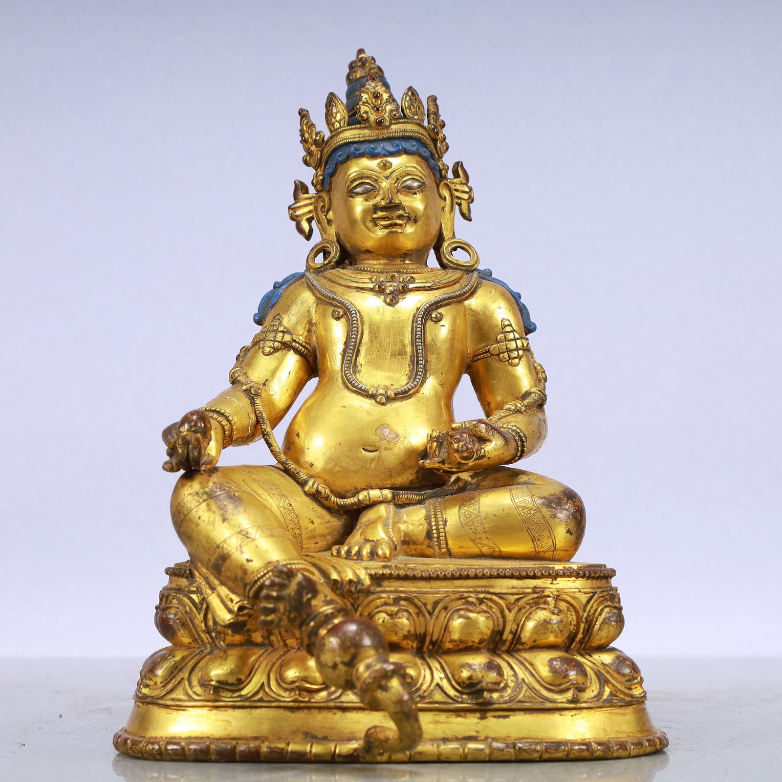 A Exquisite Gilt Bronze Statue of Mammon (1 of 10)