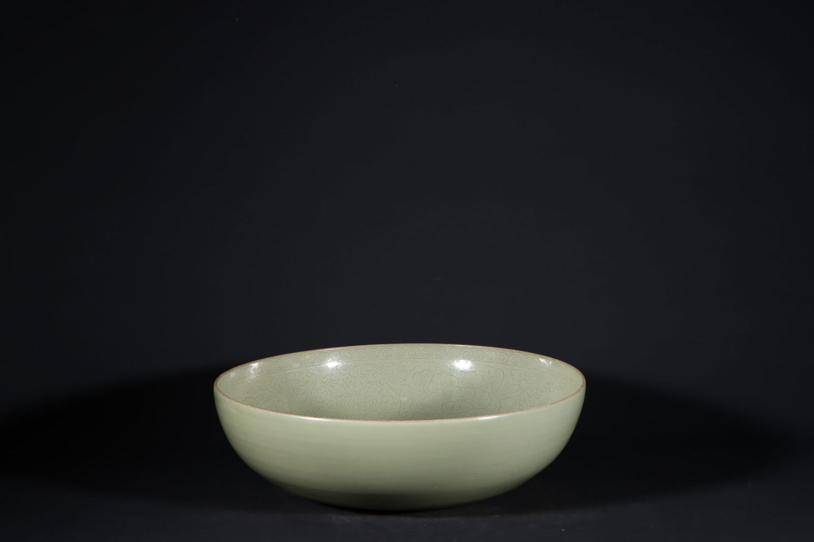 An Exquisite Yue yao Celadon Flower Pattern Bowl (1 of 9)