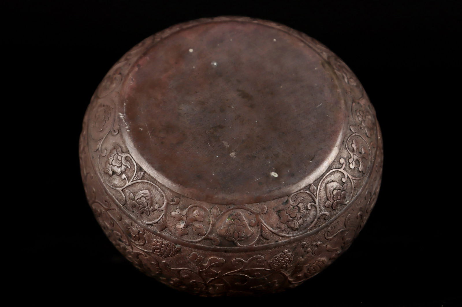 An Exquisite Silver Lotus Pattern Auspicious Beast Pattern Jar - 9