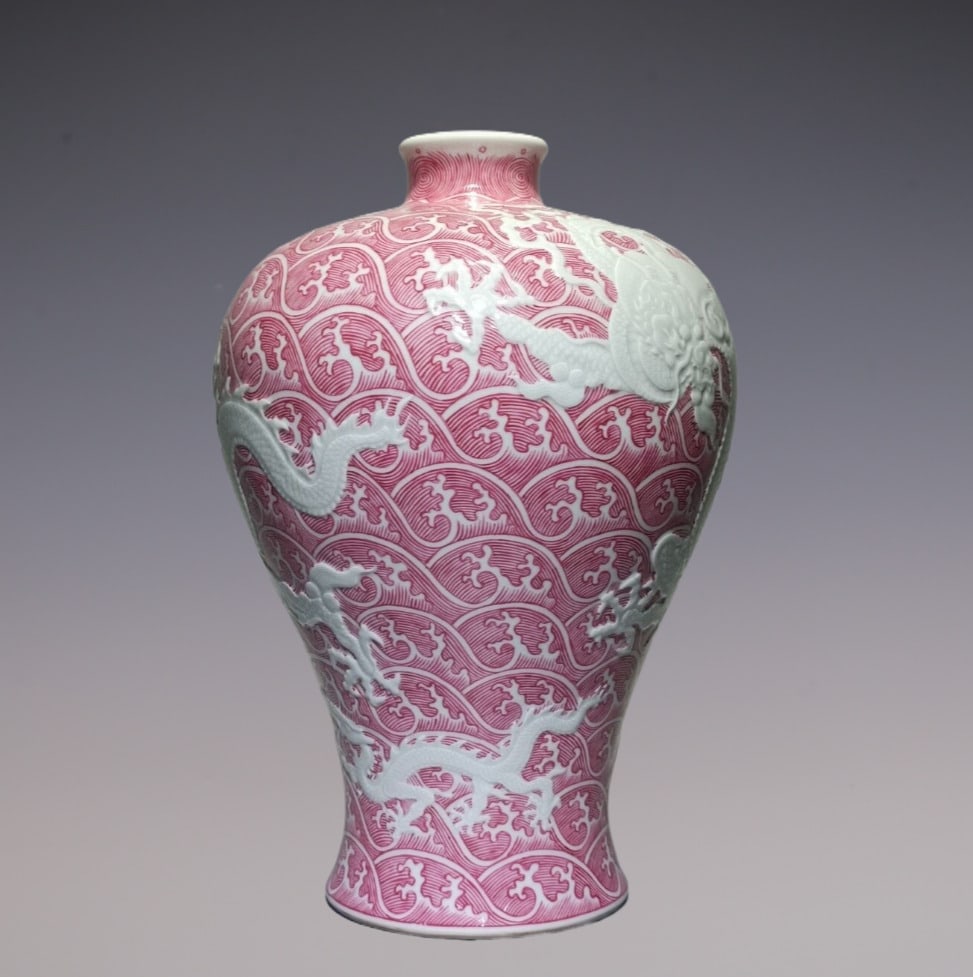 An Exquisite Ruby red-Glazed Dragon Pattern Seawater Pattern Vase - 6