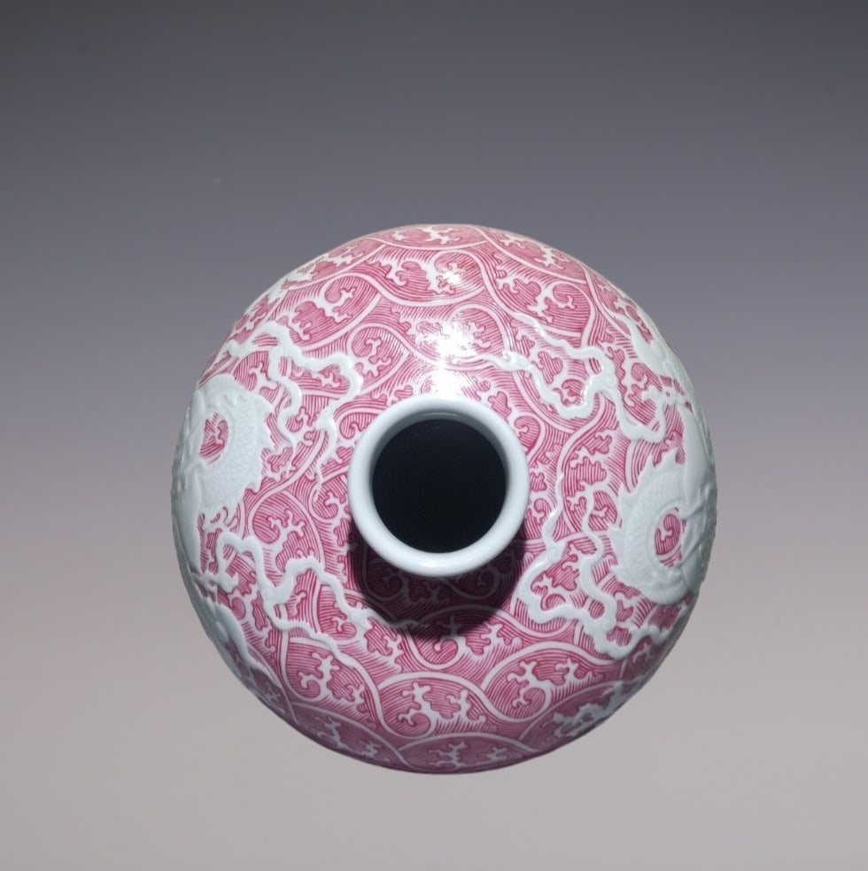 An Exquisite Ruby red-Glazed Dragon Pattern Seawater Pattern Vase - 8