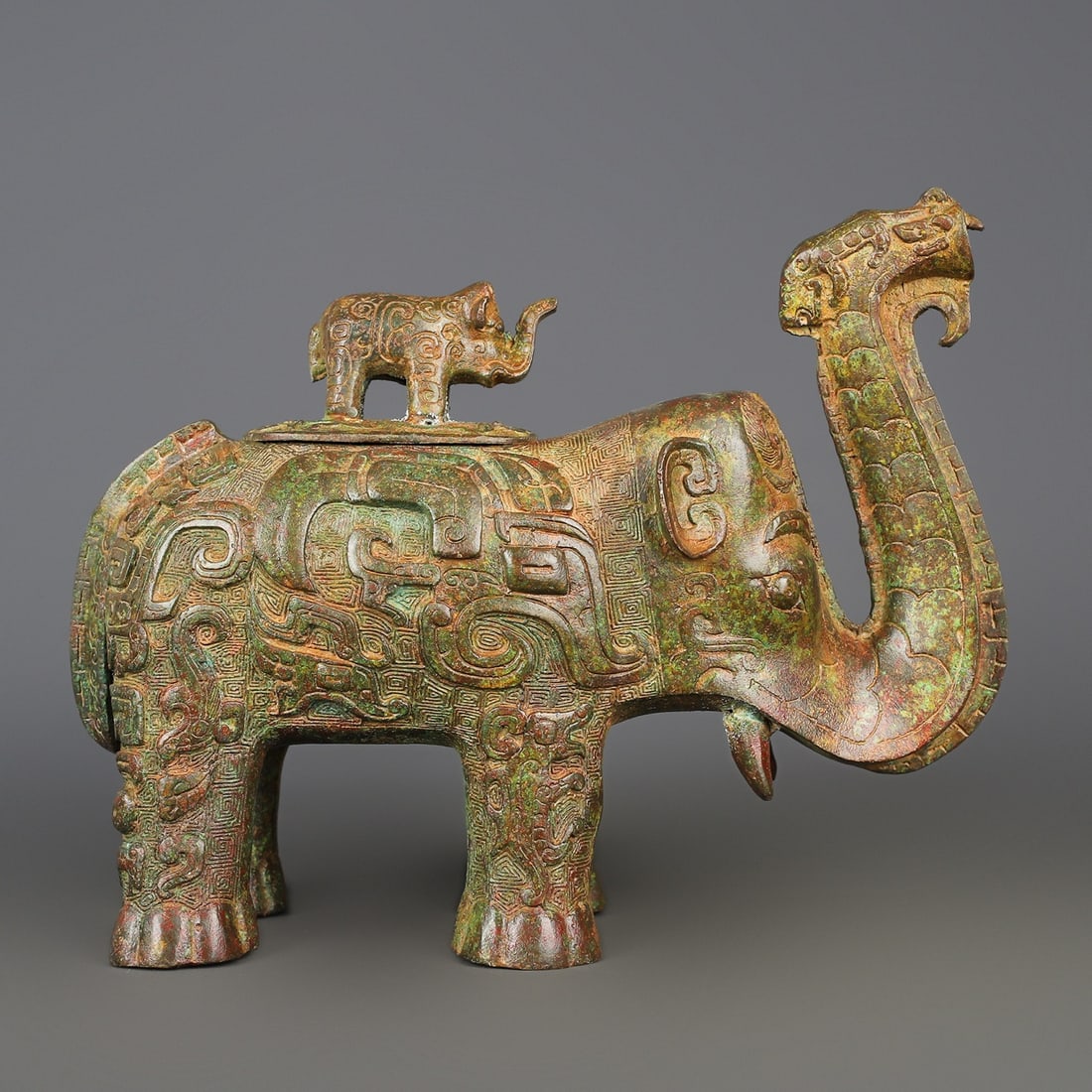 An Exquisite Bronze Elephant-Shaped Censer: An Exquisite Bronze Elephant-Shaped Censer W.Zhou , China Size:29cmx24cm Weight:4350g (The Dimensions Of All Batches Are Manually Measured.If You Need More Detailed Information, Please Contact Our