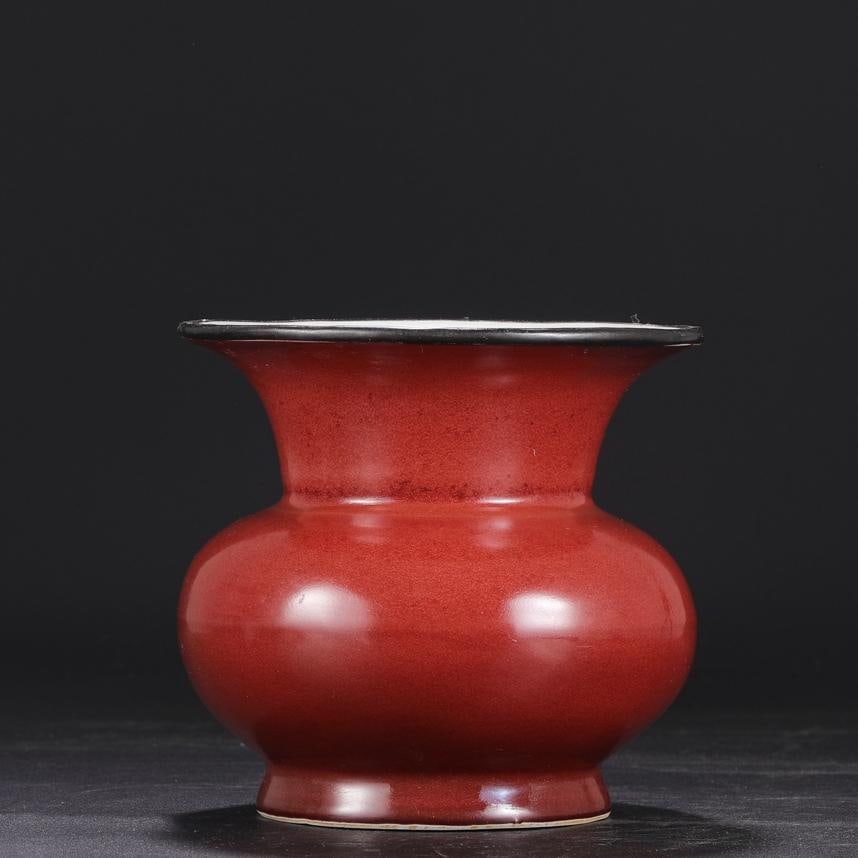 A ruby red glazed silver mouth large slag bucket made in the Xuande year of the Ming Dynasty: The ruby red glaze silver mouth large slag bucket made in the Xuande year of the Ming Dynasty Size:H:16cm Calibre:16.5cm Belly diameter:15cm (The Dimensions Of All Batches Are Manually Measured.If You