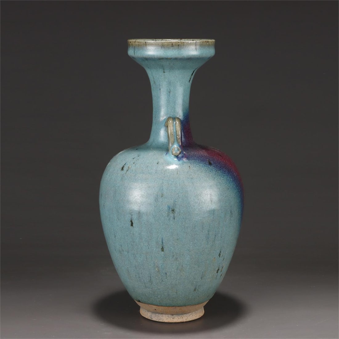A double-series pankou bottle of azure and purple spotted glaze from the Yuan Dynasty Jun kiln: The azure purple spotted glaze double-series pankou bottle of the Yuan Dynasty Jun kiln Size:H:29cm Belly diameter:15.3cm (The Dimensions Of All Batches Are Manually Measured.If You Need More Detailed